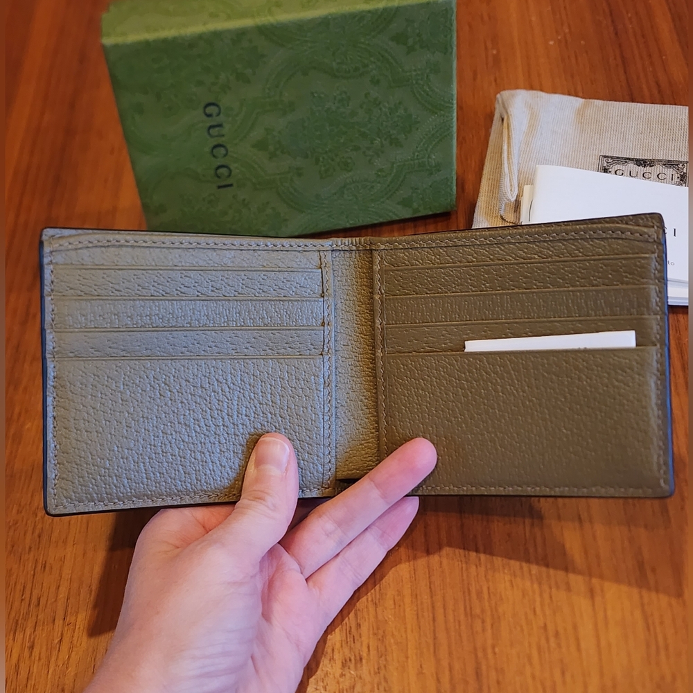 Brand New Gucci Men's Leather GG Logo Bi fold Wallet Green - Picture 6 of 11